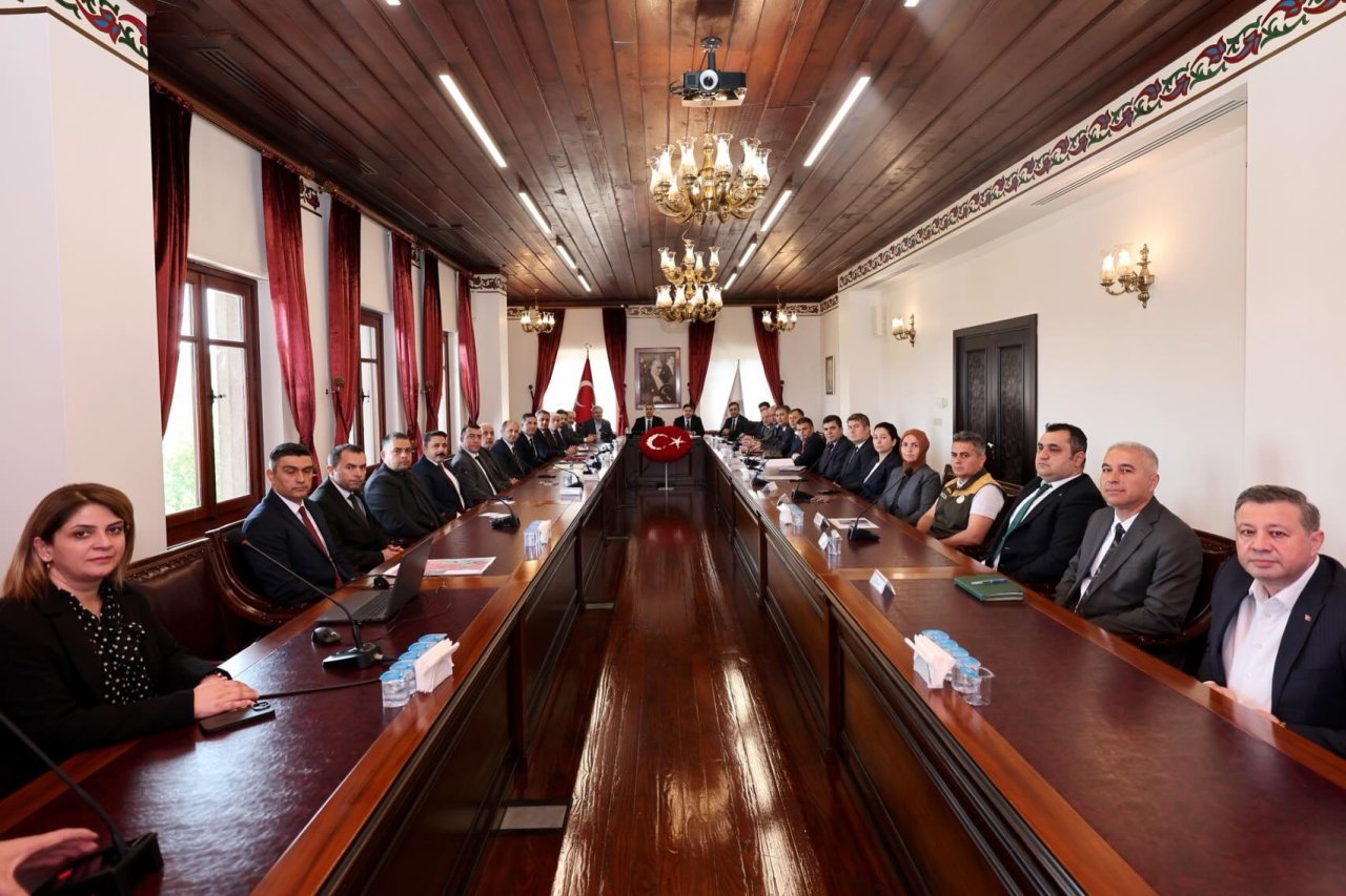 Bakan Yardımcısı Bağcı, Vali Aktaş’ı Ziyaret Etti