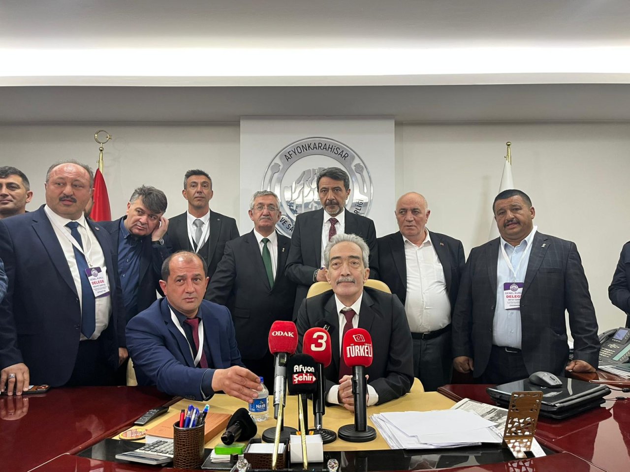 Esnaf Cengiz Üstünle Yola Devam Dedi