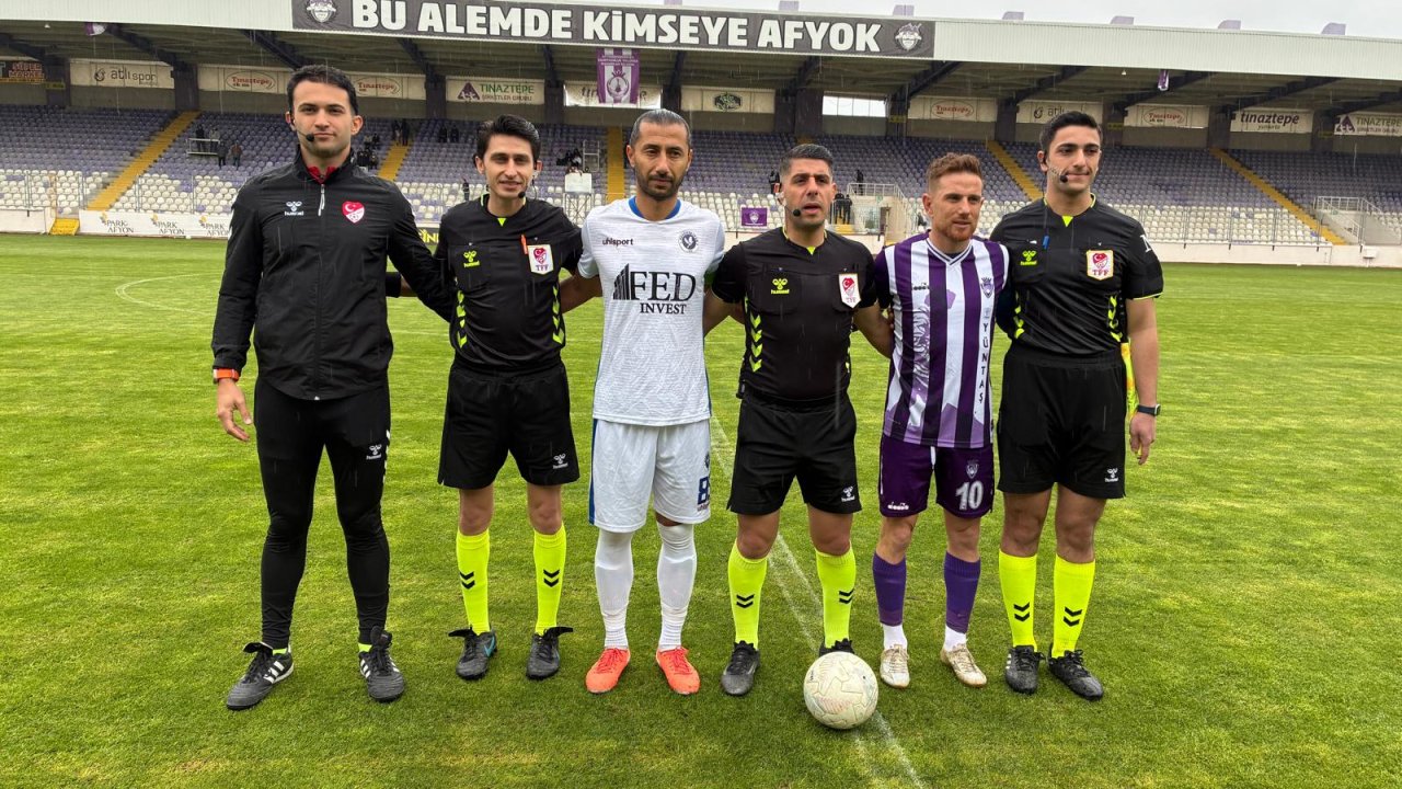 1923 AFYONKARAHİSARSPOR 6-0 ÖNDEYKEN RAKİBİ SAHADAN ÇEKİLDİ