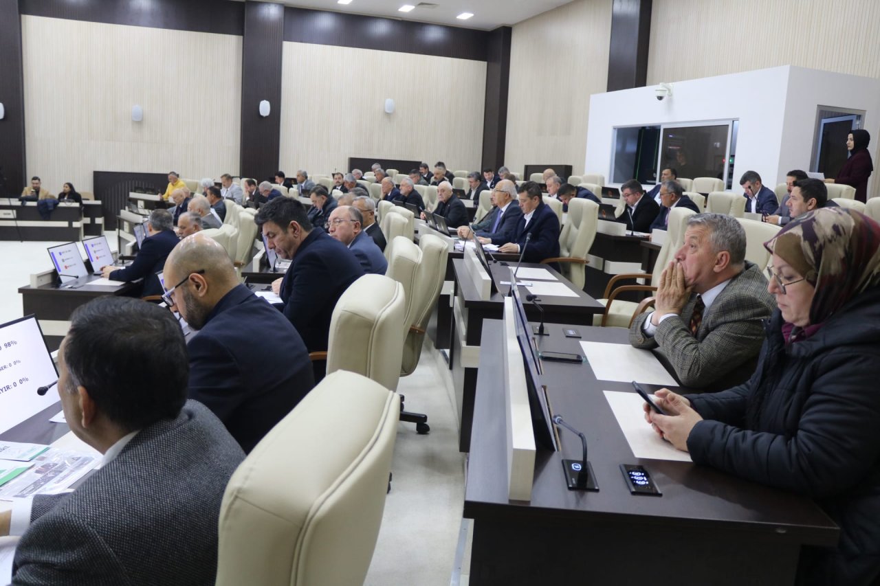 İl Genel Meclisi’nde Eğitim Yatırımlarına Tam Destek