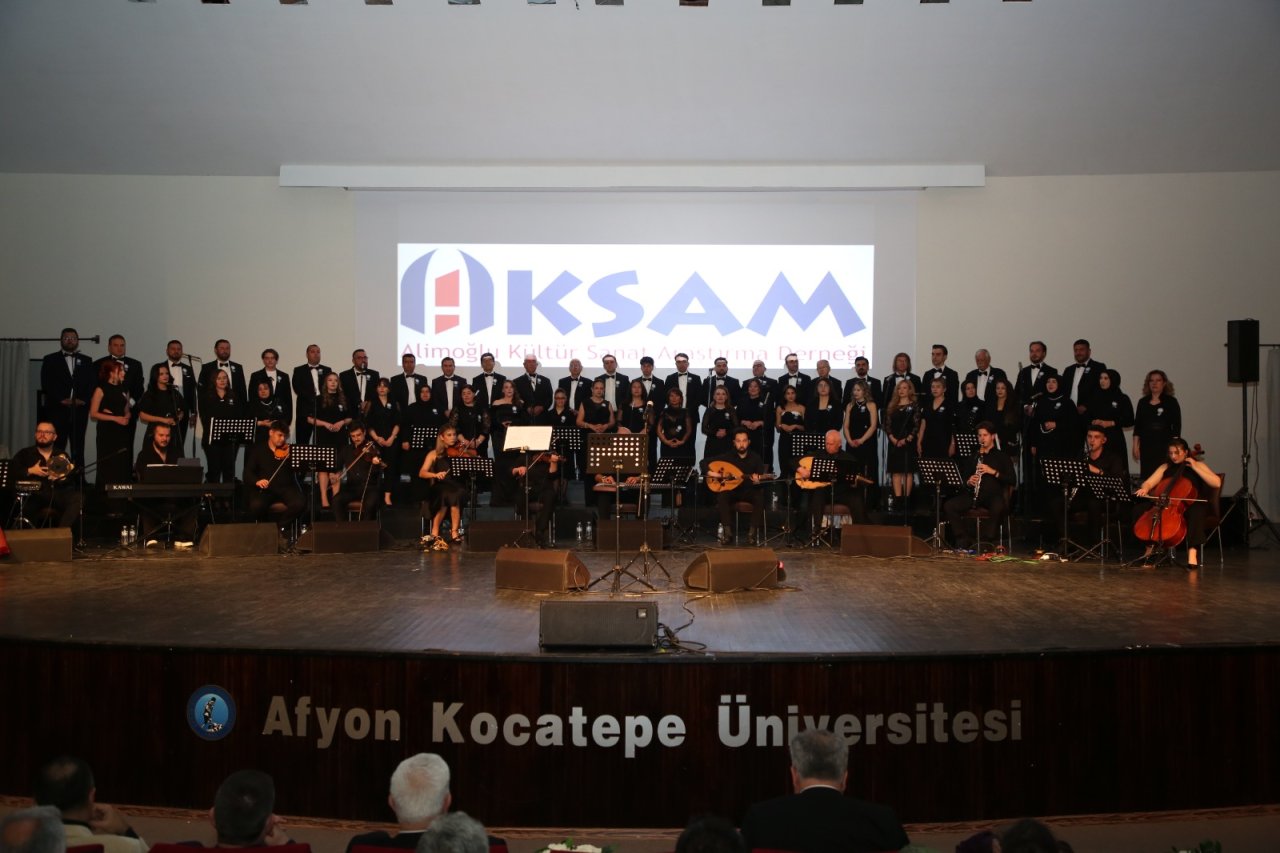 AKSAM’dan 15. Yılına Özel Unutulmayan Şarkılar Konseri