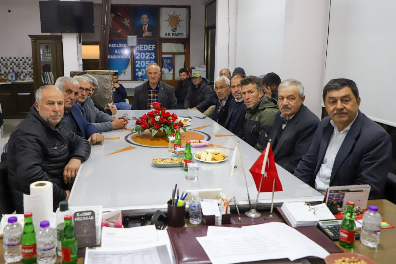 Başkan Şahin Kızılören’de Teşkilatla Buluştu