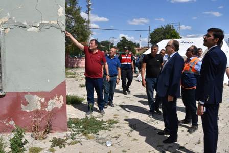 Depremin Yaraları Sarılıyor