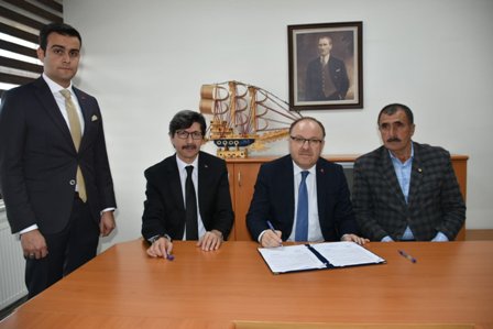 Soydan ailesi eğitime destek olacak