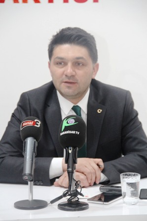 “Halkımız liyakata ve ehil olana oy verecektir”