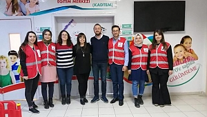 Kızılay, sağlık çalışanlarını ziyaret etti