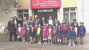 Öğrenciler gönül aldı