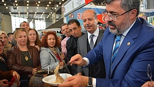 Şuhut Belediyesi açılışa damgasını vurdu