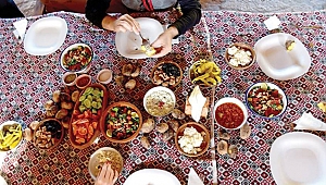 Afyon mutfağı gökyüzünde