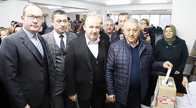 AK PARTİ’DE DELEGE SEÇİMİ