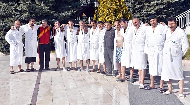 ASKER ARKADAŞLARI AFYON’DA BULUŞTU