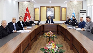 BAĞIMLILIKLA MÜCADELE TOPLANTISI YAPILDI