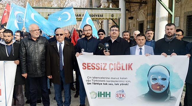 ÇİN ZULMÜ PROTESTO EDİLDİ