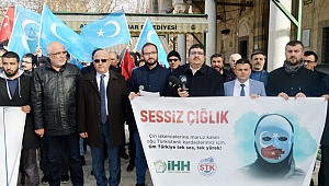 ÇİN ZULMÜ PROTESTO EDİLDİ
