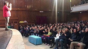 “Darısı Başımıza” tekrar sahnede