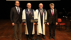 İsmail Kahraman’a Doktora tevdi edildi