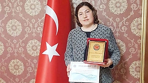 Küçükkurt’a Hizmet Ödülü