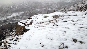 Kumalar Dağı’na mevsimin ilk karı yağdı