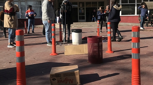 Öğrenciler engelli parkurunda ter döktü