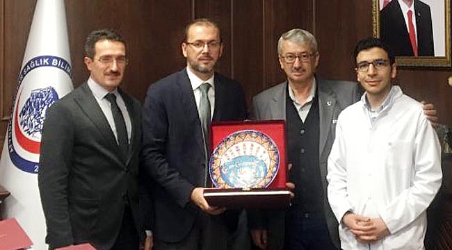 ŞEHİT BABASINDAN REKTÖR OKUMUŞ'A TEŞEKKÜR