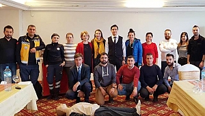 Şok Cihazı Eğitmenliği Eğitimi verildi