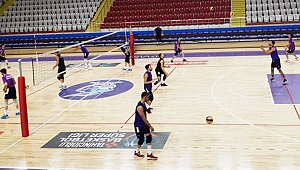 VOLEYBOLDA RAKİP İSTANBUL