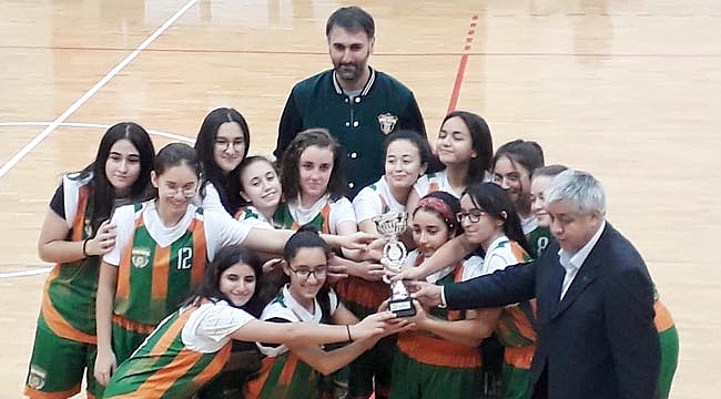 YİNE YENİ NESİL ŞAMPİYON
