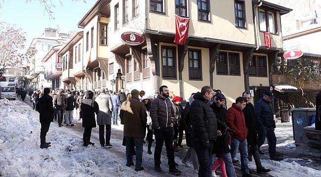 450 ŞEF AFYON’U KEŞFETTİ