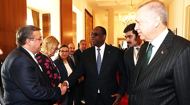 BATILI ÜLKELER AFRİKA’YI SÖMÜRÜYOR