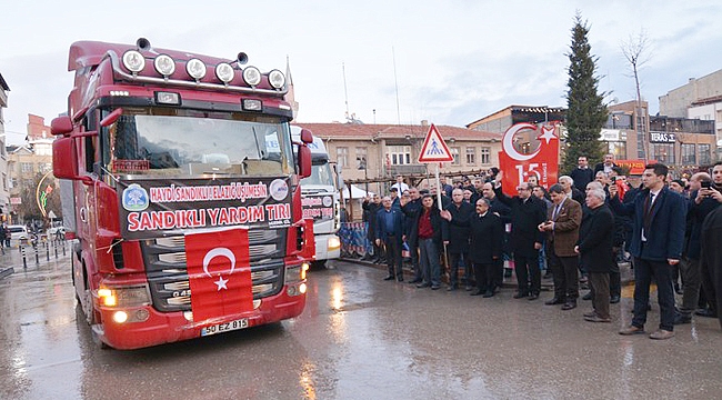 ELAZIĞ’A YARDIM TIRLARI YOLA ÇIKTI