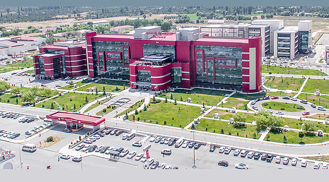 ENGELLİLERİN AFSÜ’DE RAPOR ÇİLESİ