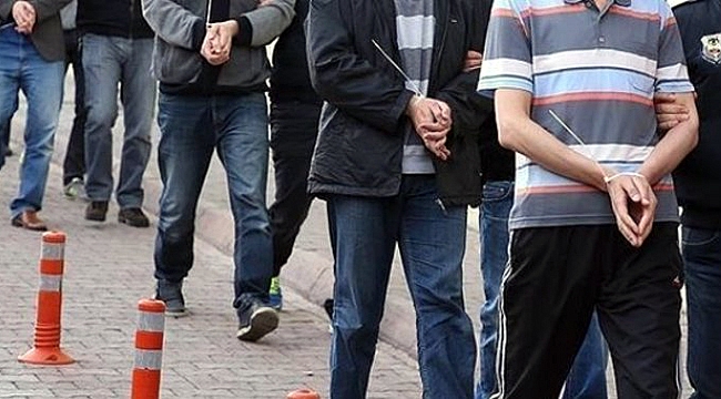 FETÖ OPERASYONUNDA 8 ŞÜPHELİ YAKALANDI