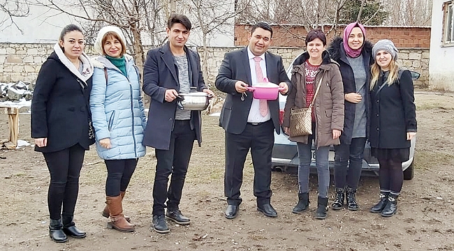 GÖNÜLLERİ FETHETTİLER