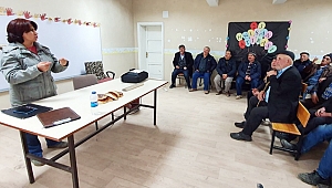 İHSANİYE’DEKİ ÇİFTÇİLER DESTEK KONUSUNDA BİLGİLENDİRİLDİ