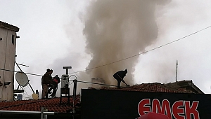 İŞ MERKEZİNDE ÇIKAN YANGIN KORKUTTU