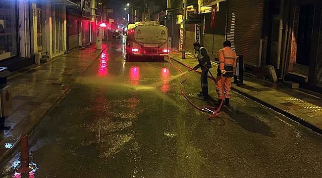 KAR BİTTİ CADDELER YIKANIYOR