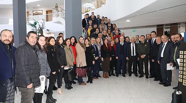 ÖZGÜR BASIN DEMOKRASİNİN KALESİDİR