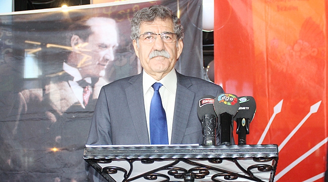 AKGÖZ, ADAYLIĞINI AÇIKLADI