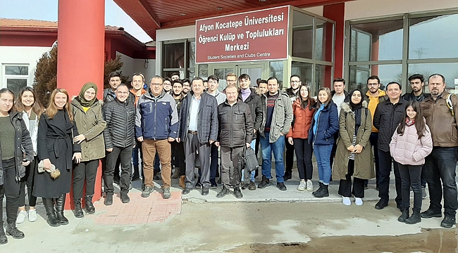 AKÜ’DE BİLGİLENDİRME TOPLANTISI YAPILDI