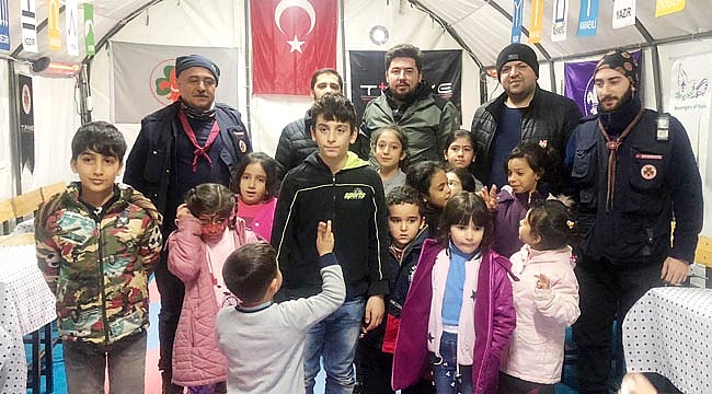 GENÇLERDEN ÖRNEK DAVRANIŞ