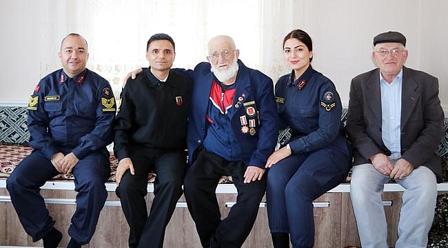 JANDARMA ŞEHİT VE GAZİ AİLELERİNİ UNUTMADI