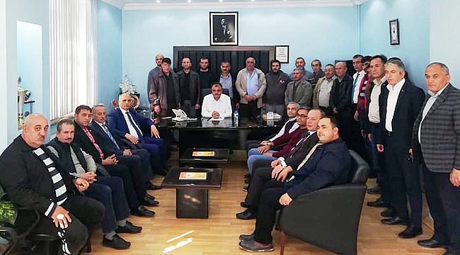 TÜRK-İŞ “BİR MİLYON ÜYEMİZ İLE KARŞILARINDAYIZ”