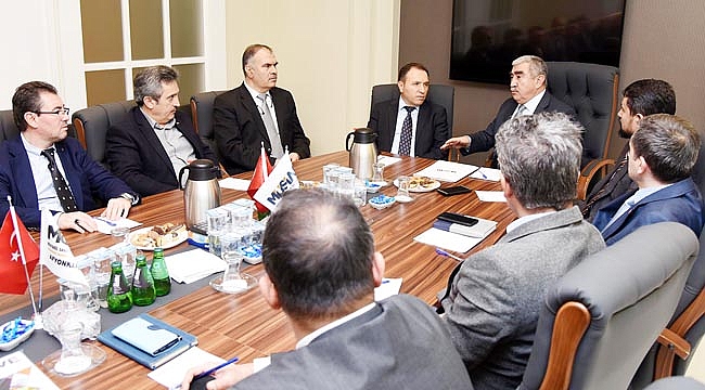 AKÜ’DEN SOMUT ADIM