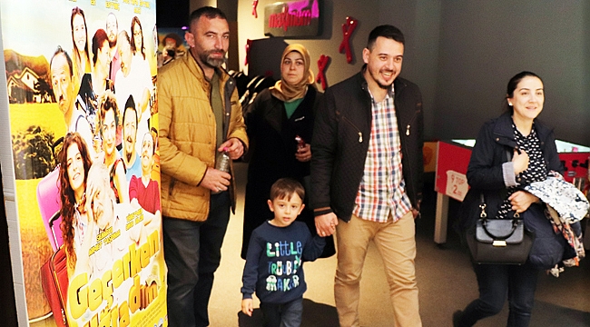 ATSO Meclis üyeleri, geçerken uğradım filmini izledi