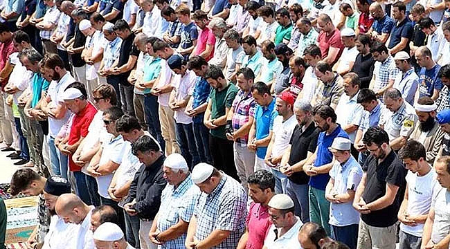 Diyanet'ten cenaze namazı ve defin işlemleri açıklaması
