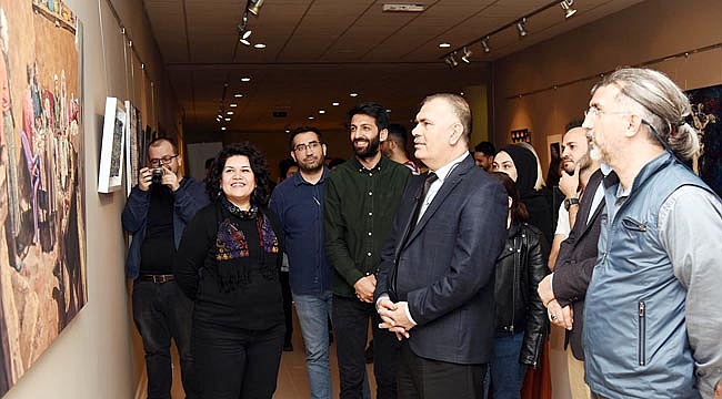 Dünya Kadınlar Günü karma sergisi açıldı