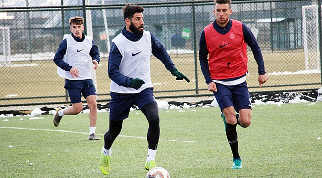JETLER TARSUS’A BİLENİYOR