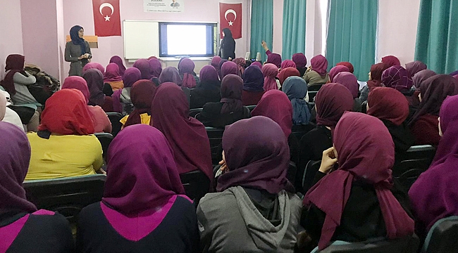 KADIN SAĞLIĞI EĞİTİMİ VERİLDİ