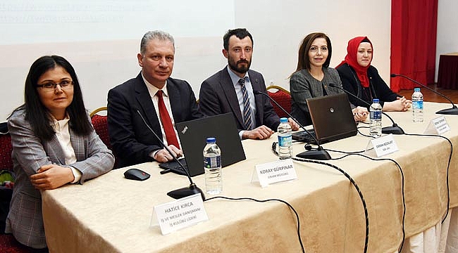 ÖĞRENCİ KULÜP VE TOPLULUKLARINA EĞİTİM PROGRAMLARI DÜZENLENDİ