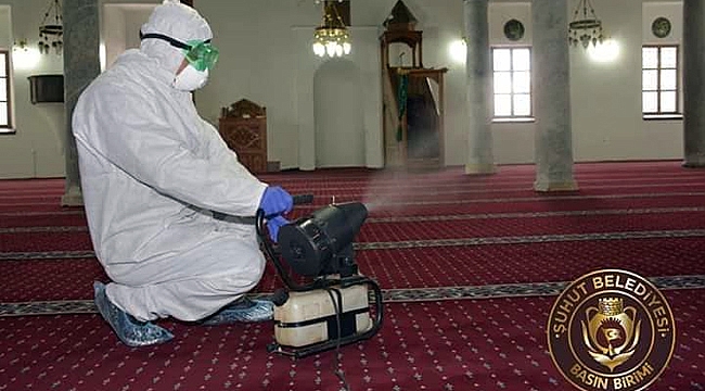 Şuhutta’da Camiler dezenfekte edildi